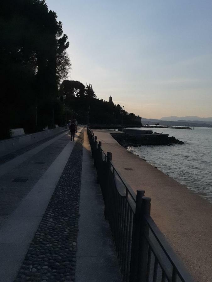 Hotel Da Enzo Desenzano del Garda Exteriér fotografie